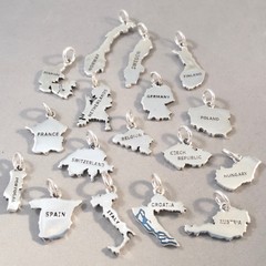 .925 Sterling Silver COUNTRY MAP CHARM Pendant Souvenir Travel NEW 925 CT18