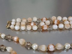 LISNER Vintage Necklace & Bracelet Set Peach Gold Tone Multistrand Adjustable