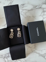 New Authentic Chanel 21K Earrings Earring Ear Ring Accessory Fashion Jewellery