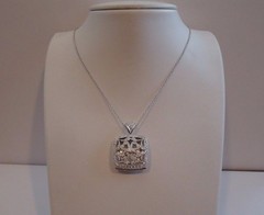 925 STERLING SILVER LOCKET HEART ACCENT PENDANT NECKLACE /SIZE 35MM BY 24MM