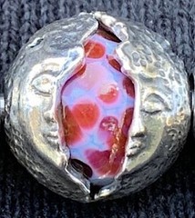 Authentic Ohm Beads Original Inner Self 1.0 No. 48 of 250 Box & Cert.