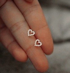 925 Sterling Silver Full Stone Heart Stud Earrings Women Girls Jewellery Gift UK