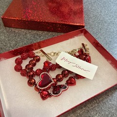 Betsey Johnson Heart Bracelet Layered Red Beads Glass Hearts 7.5 Plus 1.5 NEW