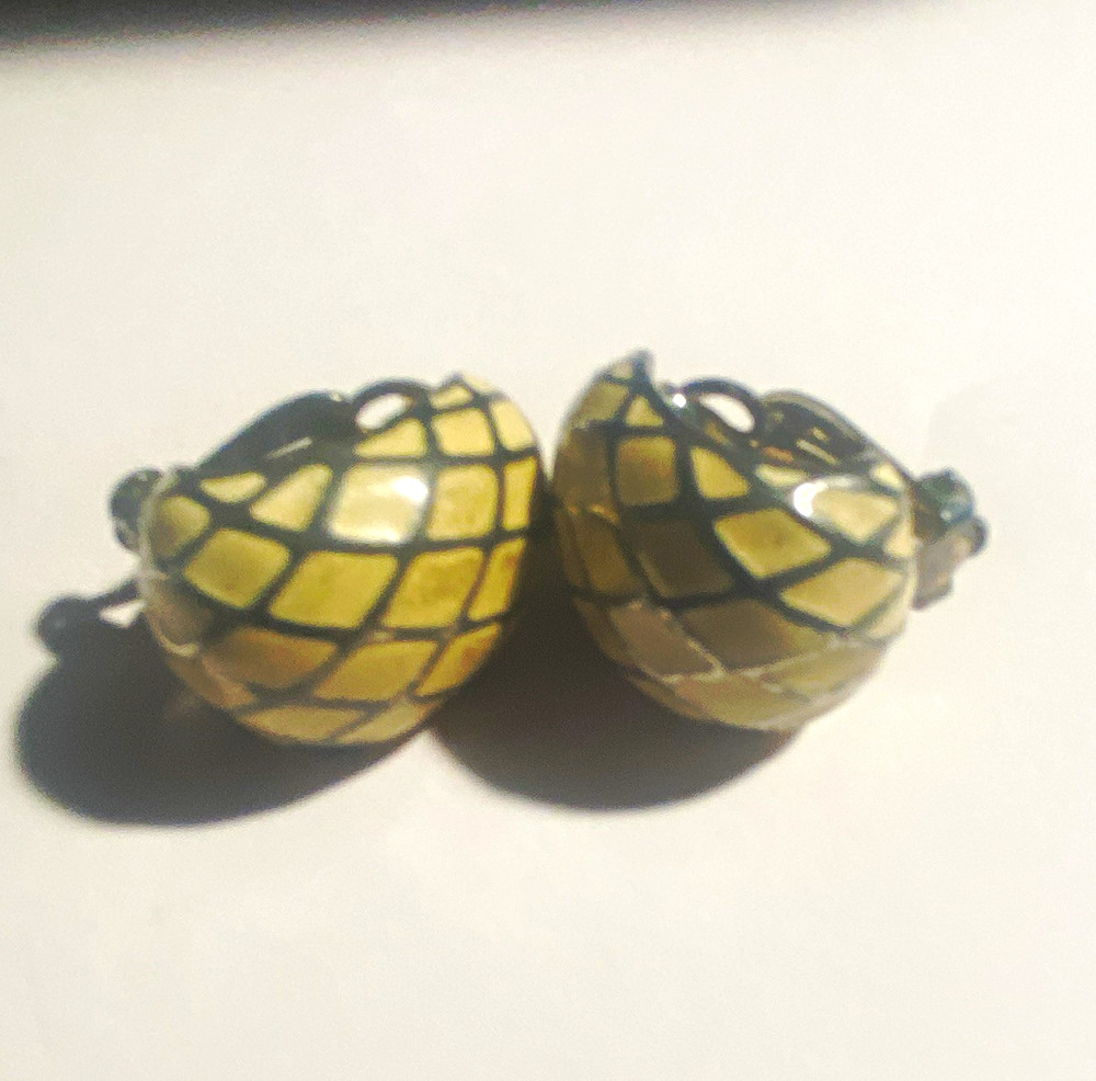 Clip-On Earrings Oval Black & Ivory Enamel Metal Lobe Clip-On Closure