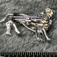 Vintage Mid-Century Rhinestone Dachshund Brooch (circa 1960s–1970s)