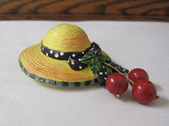 VTG SUN BONNET RESIN STRAW HAT PIN W/ DOTS AND CHECKED ACCENTS CHERRIES TRIM