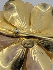 Vintage Signed Hobe Gold Tone Flower Locket Brooch Pin with Leaf Detail