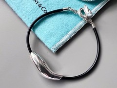 Tiffany & Co. Fish Toggle Bracelet Silver 925 Unisex Vintage 19.5cm w/Dust Bag