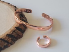 Pure Copper Magnetic Bracelet Ring Set – Arthritis Pain Therapy Dome Cuff Ring