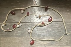 liz&co. Gold Tone Snake Chain Beaded Necklace Red Teardrop Stones Signed