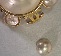 Chanel CC Logos Cross Clip Earings With Case