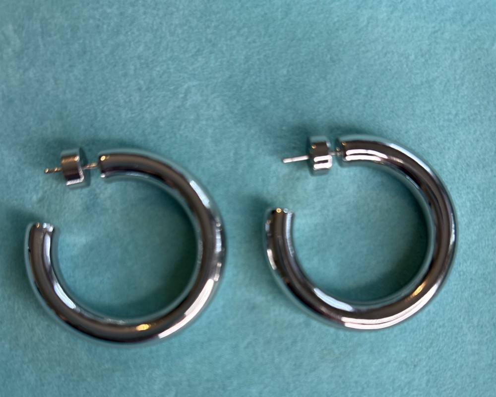 Jennifer Fisher Samira Micro Huggies Silver New Without Tags