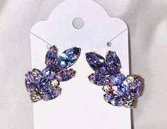 WEISS signed Lilac Lavender Pale Purple Rhinestone Vintage Clip Earrings.
