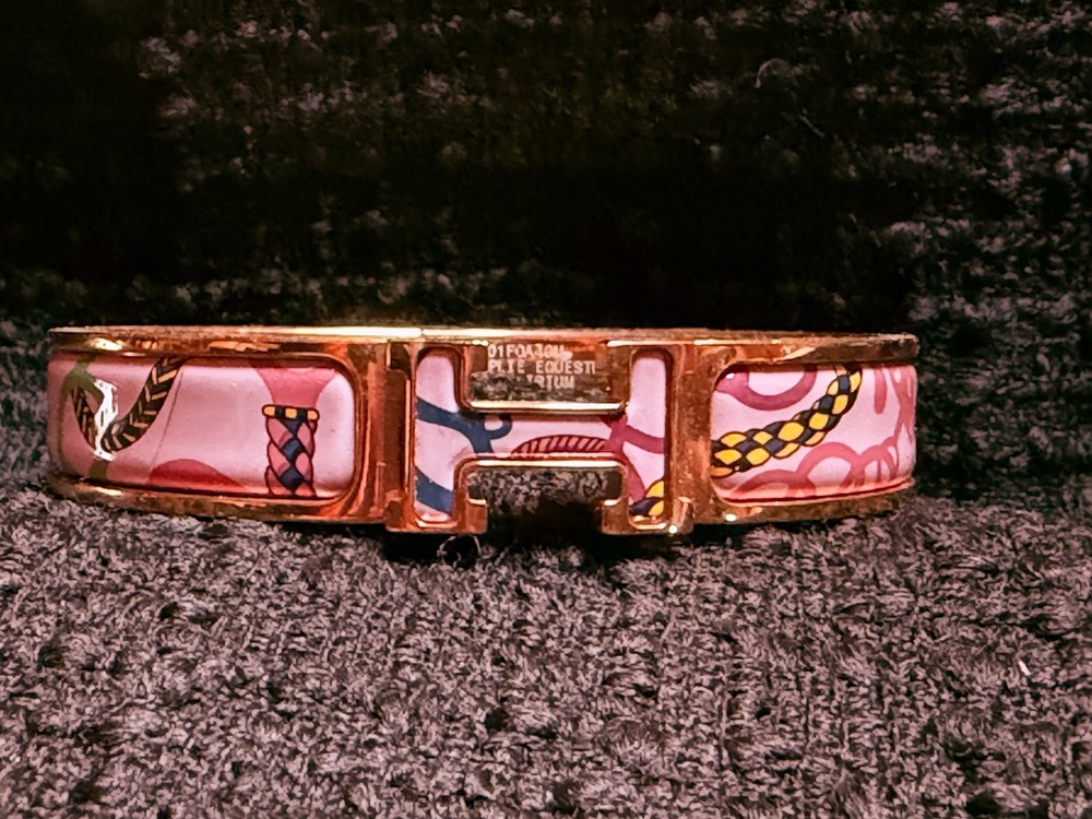 NWT Hermes GM Clic H Enamel Bracelet PANOPLIE EQUESTRE in Pink Delirium Pristine