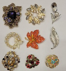 Gorgeous Rhinestone Flower Floral Leaf Stunning All Occasions Brooch Lot CA P56