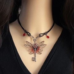 Women’s Butterfly Wings Key Pendant Necklace Vintage Fashion Y2K Alloy Necklace
