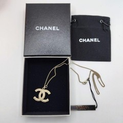 CHANEL Pearl Coco Mark Necklace Icon Champagne Gold Women’s Jewelry Accessory