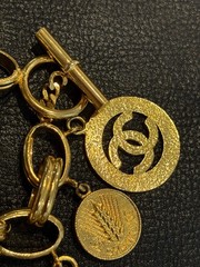 CHANEL Bracelet Bangle AUTH Coco Mark chain Logo Vintage Rare GOLD Icon 28 F/S