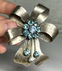 Rare Dominique Aurientis Paris Rhinestone Bow Brooch Silver Tone Large VTG