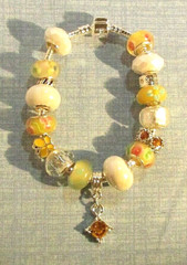 Yellow & White Murano Glass Bead & Crystal Silver 7.5″ Charm Bracelet (#1380)NEW