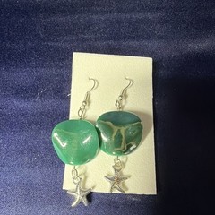 Green Starfish Charm Dangle/Drop Hook Earrings Metal Acrylic Beads No Stone