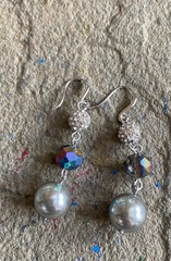 Dangle Earrings Rhinestone Silver Plated Pearl 2 Inches Glam Faceted Grey