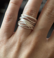 925 Sterling Silver Resizable Ring – Unique Irregular Interwire Shape Design