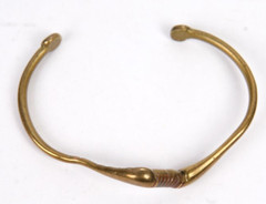Handmade Ethnic Cuff Hammered Brass Bracelet Womens Copper Alloy Cuff