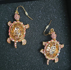 Gold Tone Turtle Dangle Drop Hook Earrings Pink Crystal Accents
