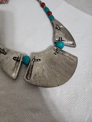 ZYRLAT HAND MADE LARGE STATEMENT PIECE FAUX TURQUOISE / CORAL INLAID NECKLACE
