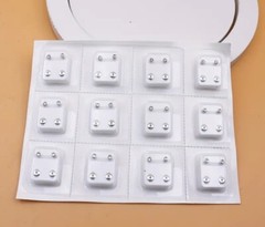 1 piece of Ear Studs
