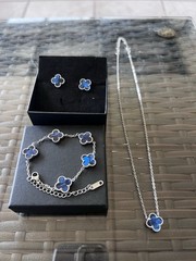 18k Silver-Plated Stainless Steel Blue Four-Leaf Clover Jewelry Set