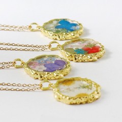 Natural Dried Pressed Flower Pendant Resin Necklace Round Glass Floating Locket