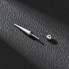 18G Stainless Steel Spike Stud Earring Helix Piercing Balls Screw Back Piercing