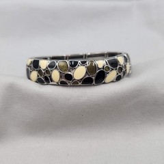 Black Green Cream Enamel Bracelet Silver tone Elastic 7″