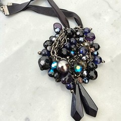 Signed WR Statement Cluster Necklace – 40–45cm – Mixed Glass & Faceted Beads