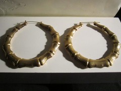VINTAGE LARGE BAMBOO STYLE HOOP EARRINGS 3″ IN DIAMETER – BBA-12