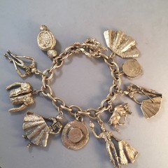 Silver Tone Matador Oversized Charm Bracelet Bullfighter Bull Spain FC69