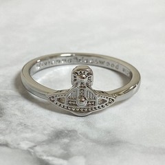 Vivienne Westwood Ring OSLO Orb Size 6.5-7 Silver Accessory with drawstring