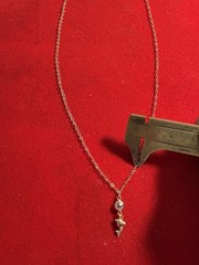 14K Loop Chain Necklace w/ Dolphin Charm Pendant & White Round Stone ,”18 2.3g