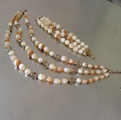 LISNER Vintage Necklace & Bracelet Set Peach Gold Tone Multistrand Adjustable