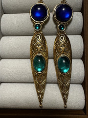 Vintage gold Clip-On Teardrop Dangle Drop Earrings Blue Green Cabochon Signed