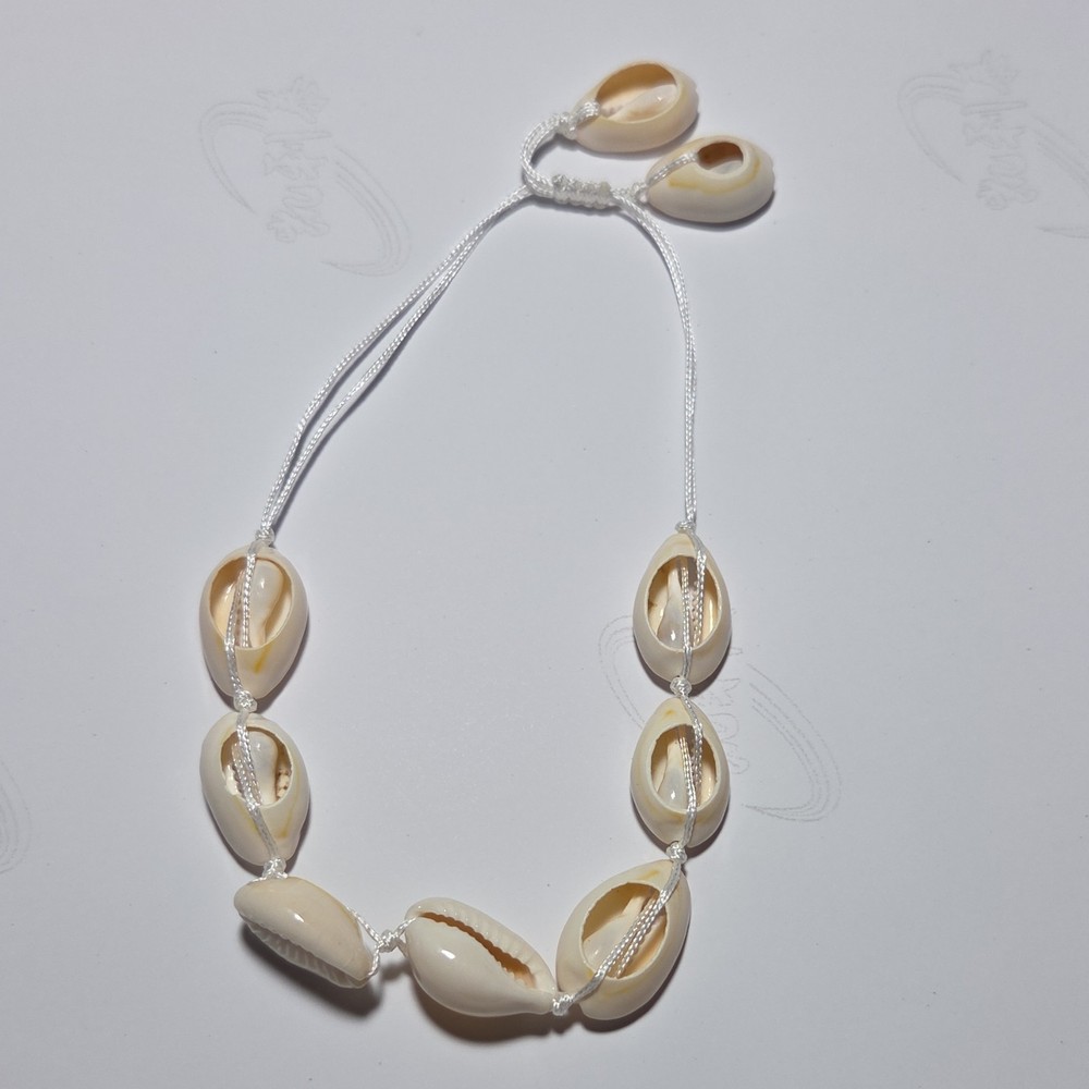 Cowrie Shell Adjustable Cord Bracelet White Beige Beaded Charm Dangle Beach