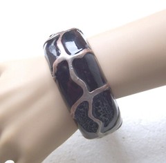 Vintage clamper bracelet ethnic style metal 1970s – 80s NO USA IMPORT FEES