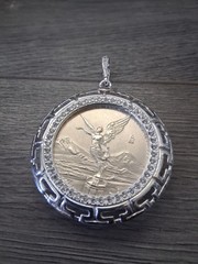 moneda centenario libertad de 1 OZ , moneda y bizel plata 925 plata real MX
