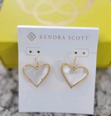 Kendra Scott Ari Statement Drop Earrings Gold Ivory Mother Of Pearl NWT $85 BOX