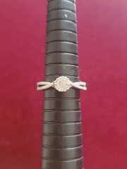 10k white gold diamond ring